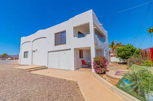 89 Lomas de San Carlos – SOLD