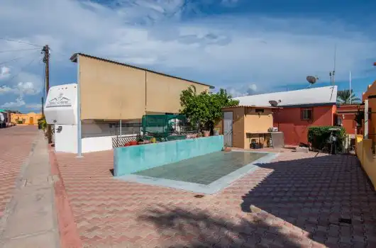 201-202 Calle Oregon